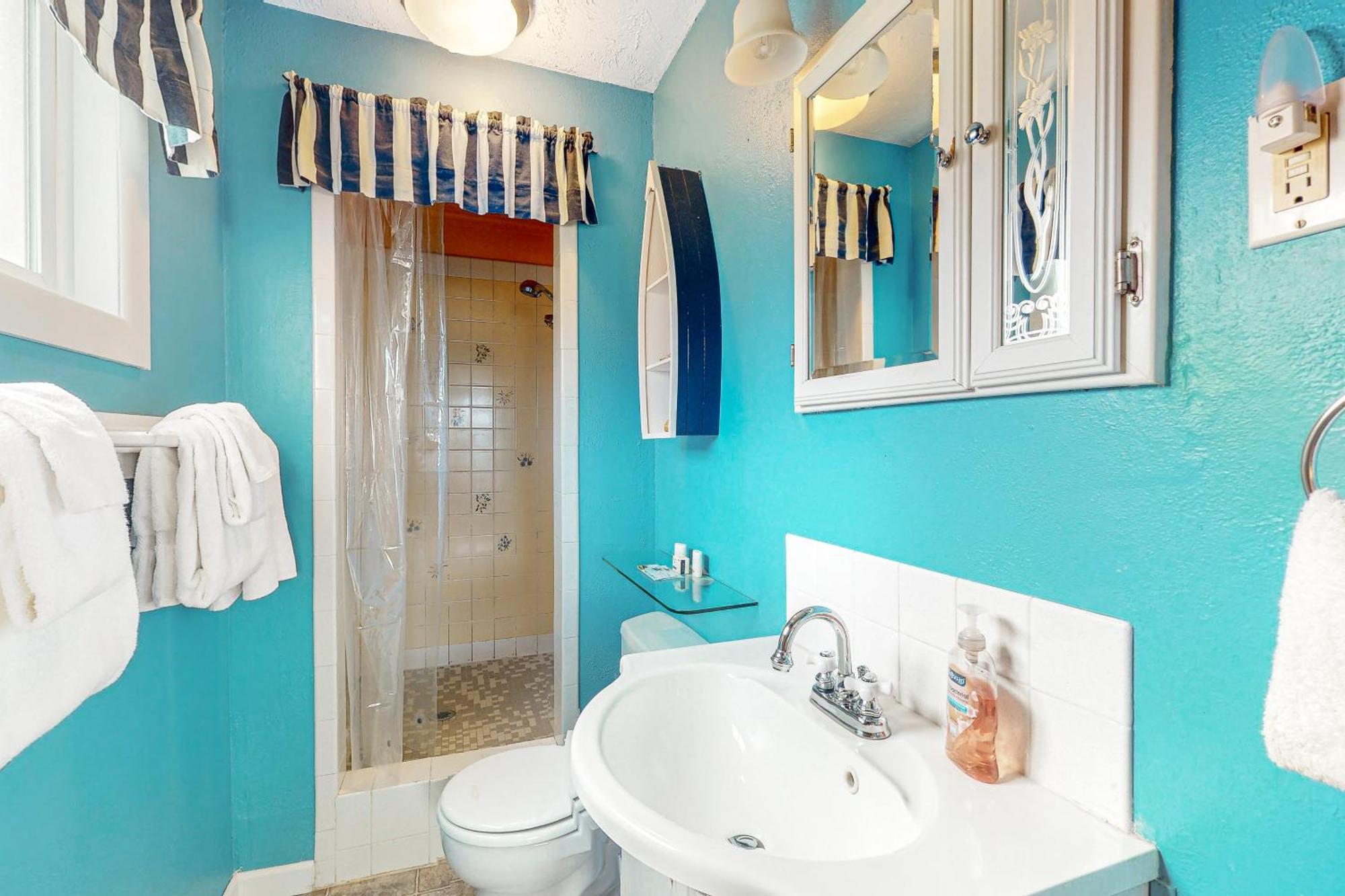 Sparkling Sands Oceanfront San Marine Екстериор снимка